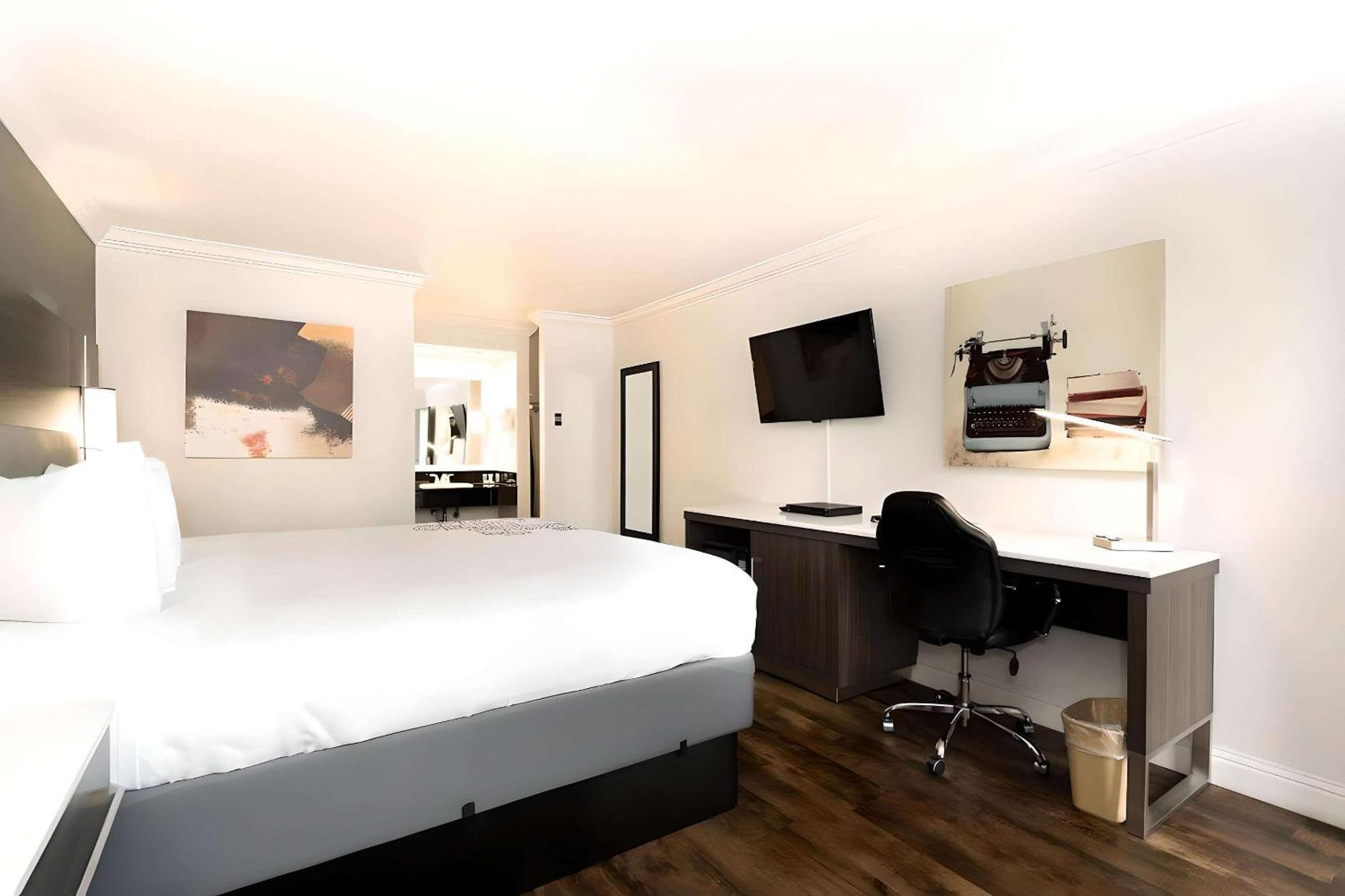 Rodeway Inn San Jose Hwy-101 Tully Rd Exit Buitenkant foto